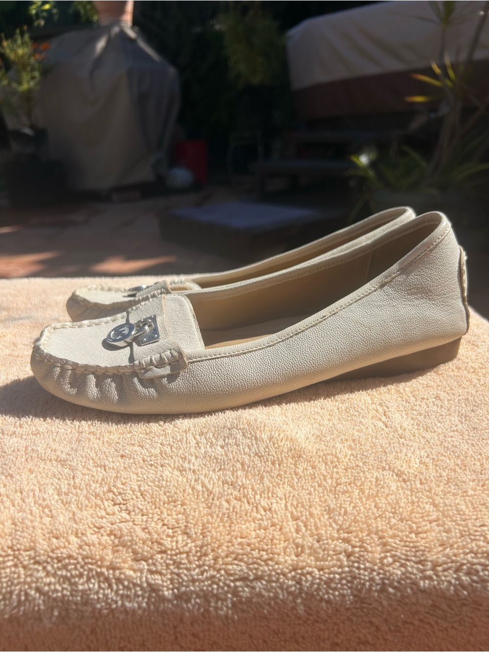 MIchael Kors Beige Leather Moccasin Loafers